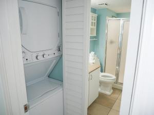 Pelican 1218 home
