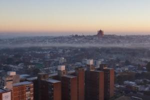 Luminoso apt piso 19, shopping, casino y más