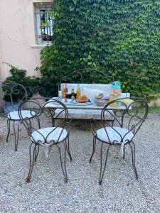 Maisons de vacances Le Balcon De Roxane : photos des chambres