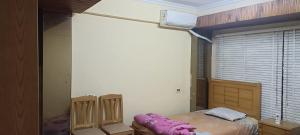 شقة مميزة بجوار مترو الدقي