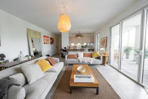 Appartements Spacious bright contemporary apartment : photos des chambres