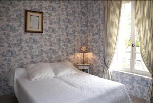 Maisons de vacances Le Balcon De Roxane : Maison 5 Chambres