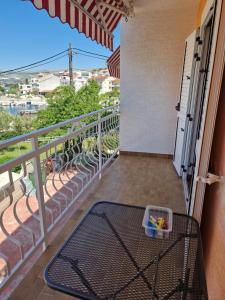 Cornelia Apartments by the sea Okrug Gornji, Čiovo