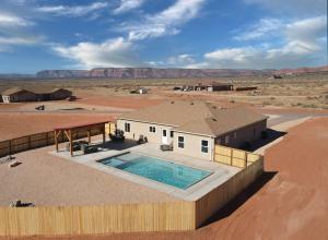 Brand New Home with Private Pool and Hot Tub