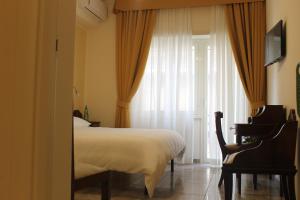 Deluxe Double or Twin Room with Balcony