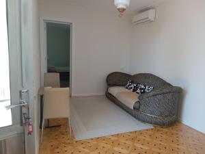 Fligel in the garden