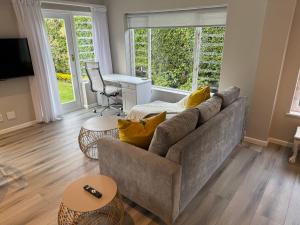 Grace Suite - charming 1 bed suite with Solar