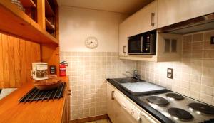 Résidence Le Centre - 2 Pièces pour 6 Personnes MAE-3305