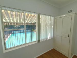 Cozy Queen Room with Pool View - C1