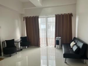 Condotel810byWVtowers1&2