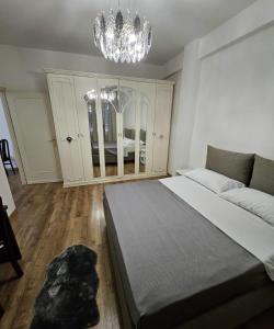Simone House