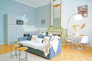 Appartements LeRelaisdOdile1 - Appart Luxe - Ideal Couple & PRO - Hyper Centre - Valenciennes - Tramway - ParkingPossible - Entree Autonome : photos des chambres