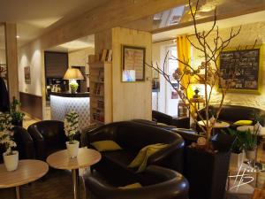 Hotels Logis Hostellerie des Ducs : photos des chambres