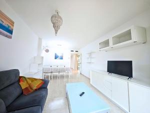 Apartamento frente a la piscina