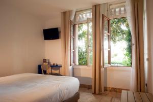 Hotels Hotel Le Dauphin : photos des chambres