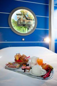 Hotels Hotel Le Dauphin : photos des chambres