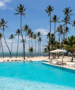 Playa Coral Punta Cana new dream beach room with private bathroom in shared apartment