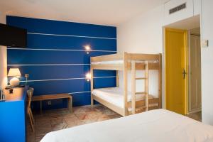 Hotels Hotel Le Dauphin : photos des chambres