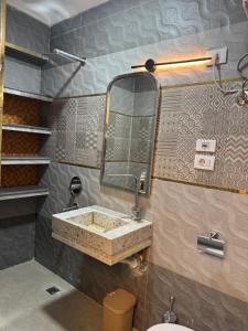 شقة علي النيل