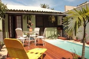 Boechat Loft 300m da praia 2 quartos piscina privativa jardim