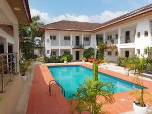 Bragha Apartments And Hotel - Asebu