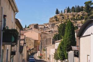 B&B / Chambres d'hotes CaBaNa 52 La chambre Proche Lourmarin : photos des chambres