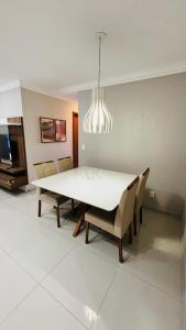 Lindo Apartamento na Praia de Itapuã - Vila Velha -com ar condicionado na 2 quadra do mar ES