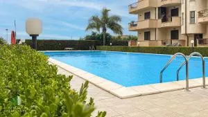 Il Bergamotto - Luxury Residence with pool, 5 min from the beach! - Gerace