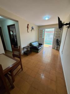 Pé na areia - Praia Grande, a 30 metros da orla