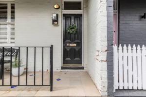 Little Ogrady - City to Sand Couples Retreat