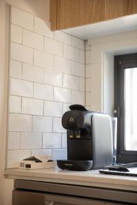 Warm 3beds Home with Yard and parking at Chinatown, CBD