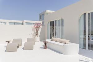 Uluwatu luxury sea view 5BR villa & infinity pool