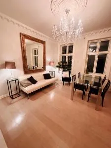 The Belle Époque Botanisk Apartment - Harestua