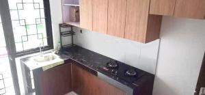 Rumah 5KT Sby Brt dkt Kidzania