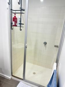 Urban Oasis 3 BRs apartment & parking