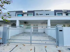 Homestay Falah Bukit Gambir - Pagoh