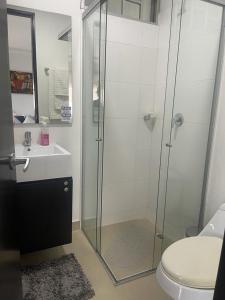 Modern Apartment Prime Location, Comfortable Apartment