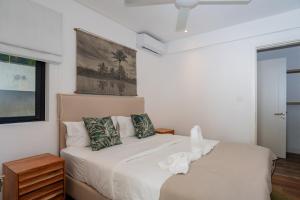 The Luxe Retreat - Chic & Comfy