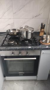 Luxury Studio Free Parking Air Conditioning Espresso Modern Bright View Full Complet Utilat