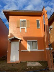 Blue House Near Davao Airport