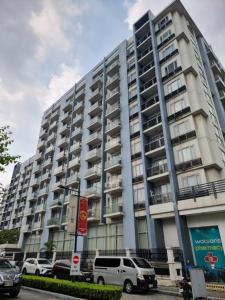 One Palm Tree Villas