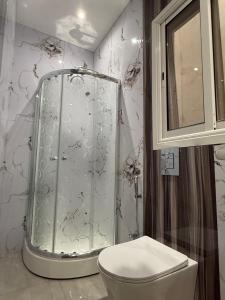 Urban Bunks Hostel - سرير في غرفة مشتركة