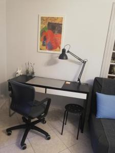 Άνετο ισόγειο διαμέρισμα με αυλή