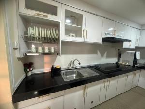 Ayu Homestay DPerdana Apartment