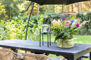 midden in de bossen bij schapendrift 29