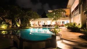 Villa Diana Bali 16 Bedrooms