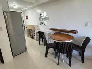 1 minute walk to mines view park and good shepherd - Allauan