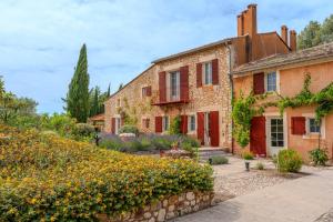 Family house for rent in Roussillon Villa Solandra