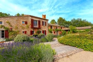 Maisons de vacances Family house for rent in Roussillon Villa Solandra : photos des chambres