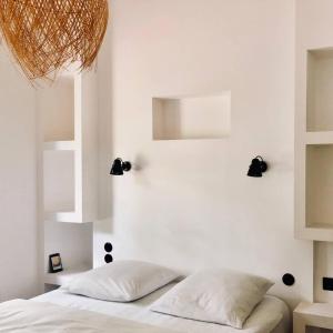 Le Poulailler, private house with garden and parking